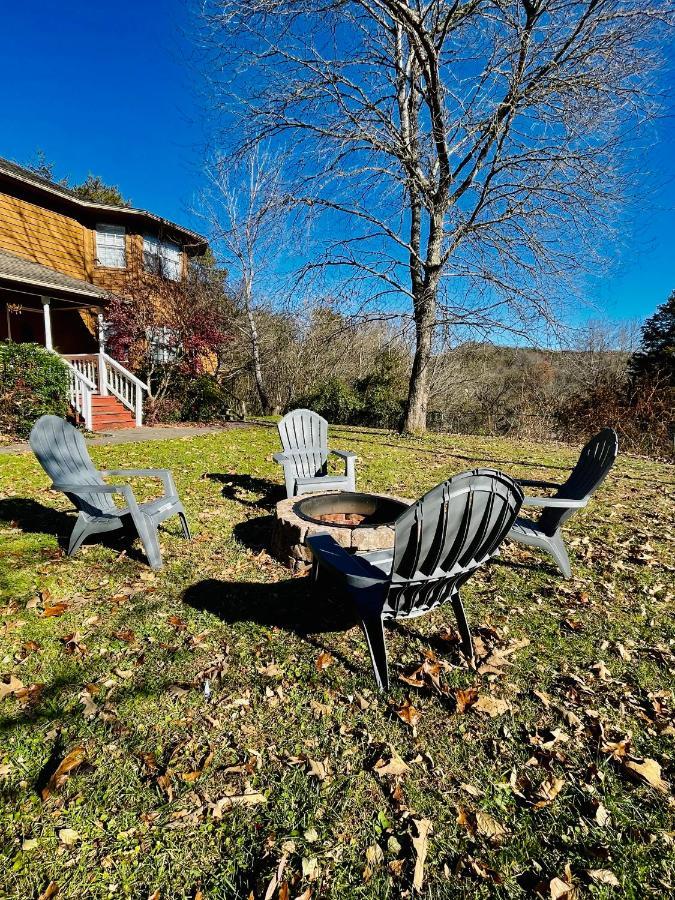 5Bedrooms*4King Beds*Outstanding Location*Hottub* Sevierville Exterior foto