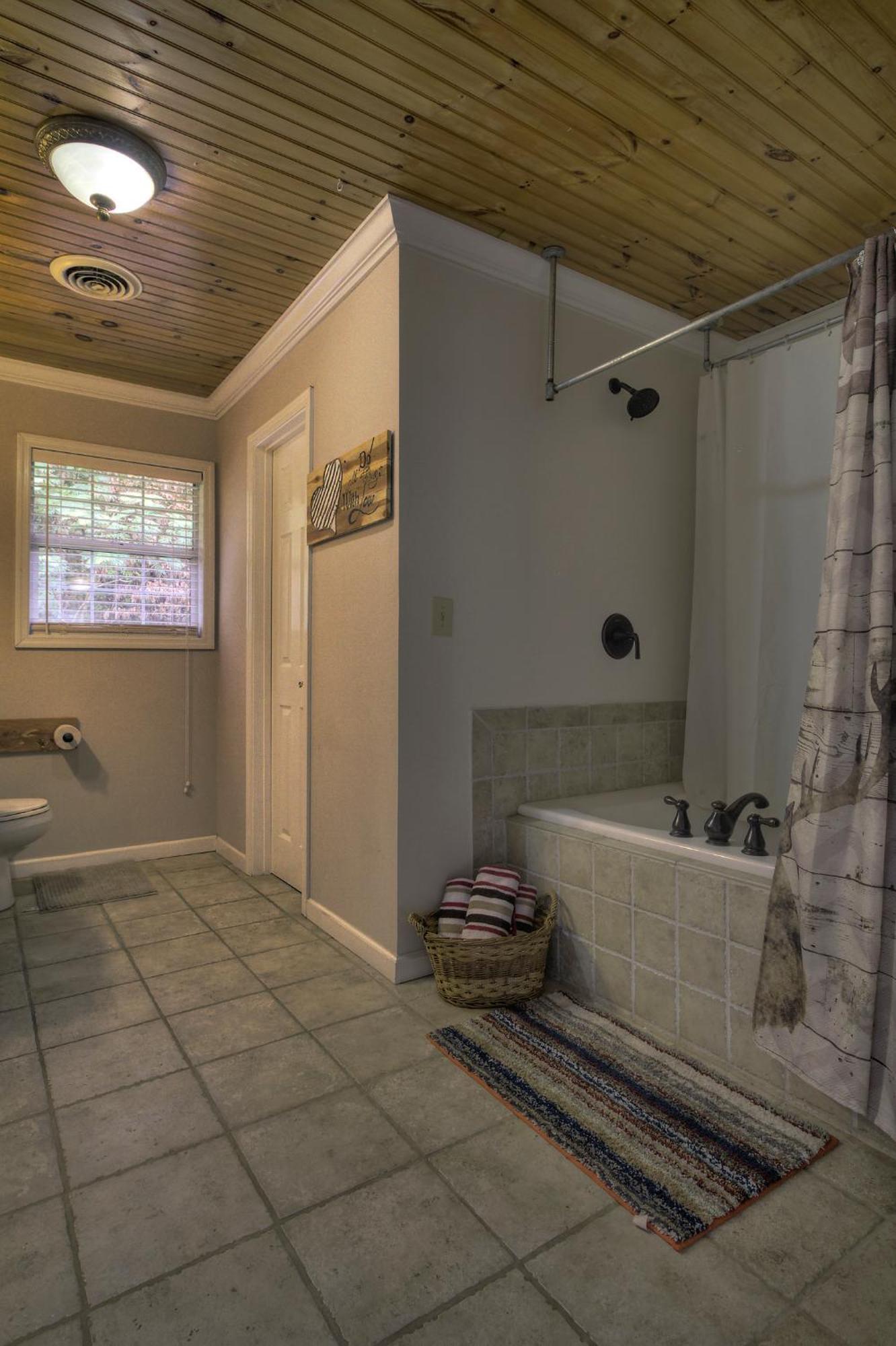 5Bedrooms*4King Beds*Outstanding Location*Hottub* Sevierville Exterior foto